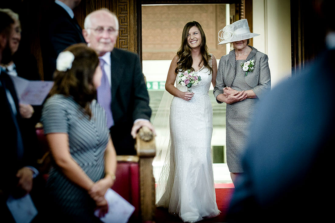 London_Islington_town_Hall_wedding_photography015.jpg